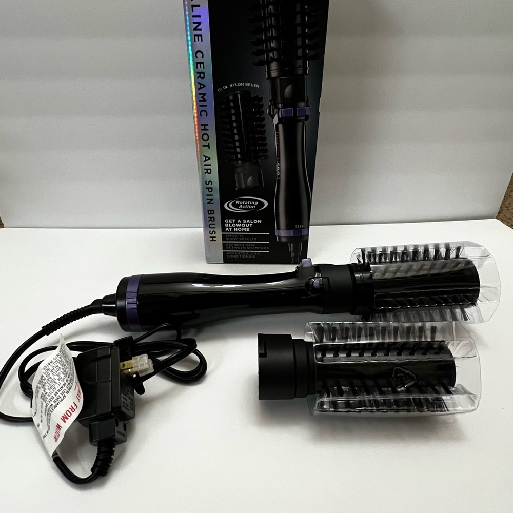 New Conair InfinitiPro Hot Air Spin Brush